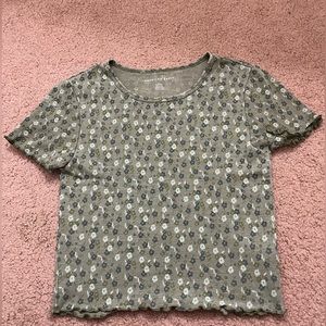 American Eagle Cropped Floral Tee